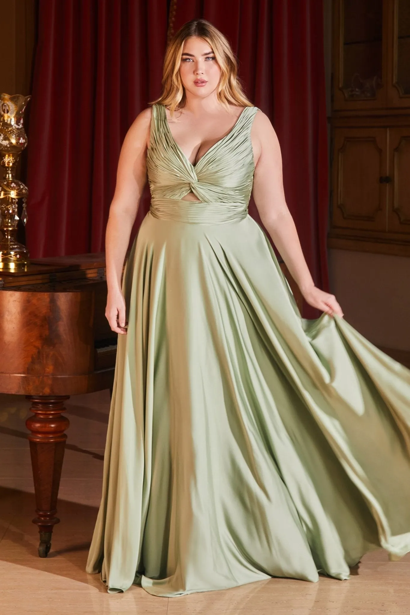 7497C - Ladivine By Cinderella Divine Dress