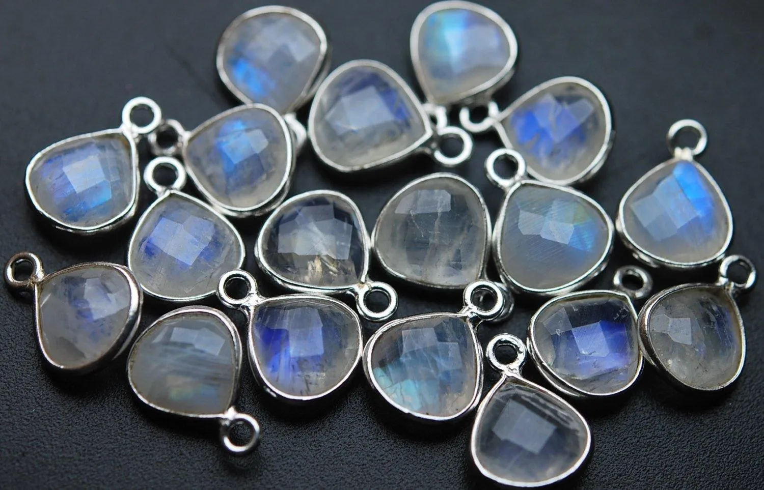 925 Sterling Vermeil Silver,Rainbow Moonstone Faceted Heart Shape Pendant, 12 Piece Of 15mm Approx