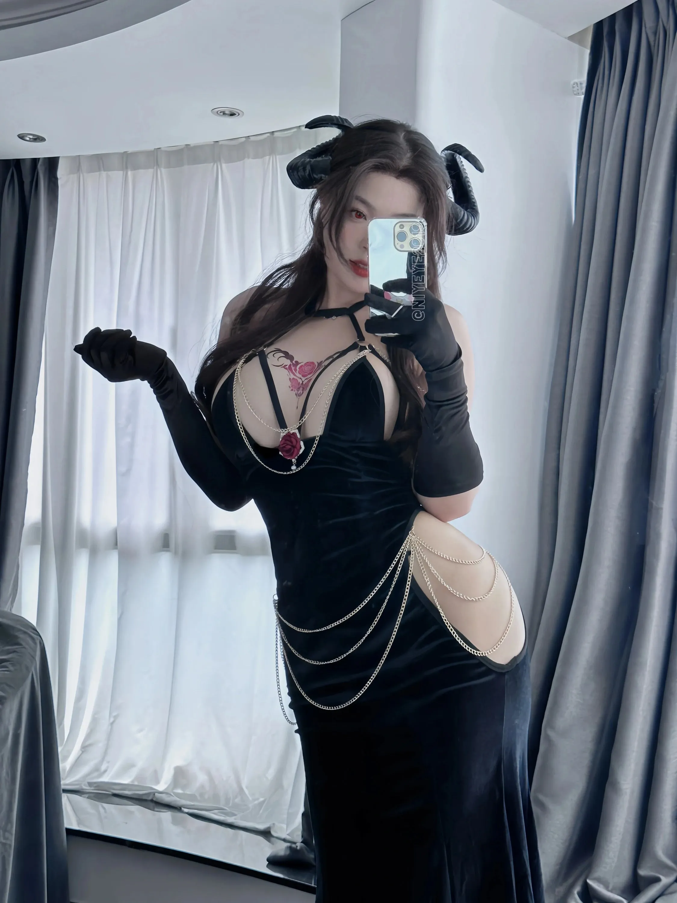 Anime Overlord Albedo Chain Evening Dress