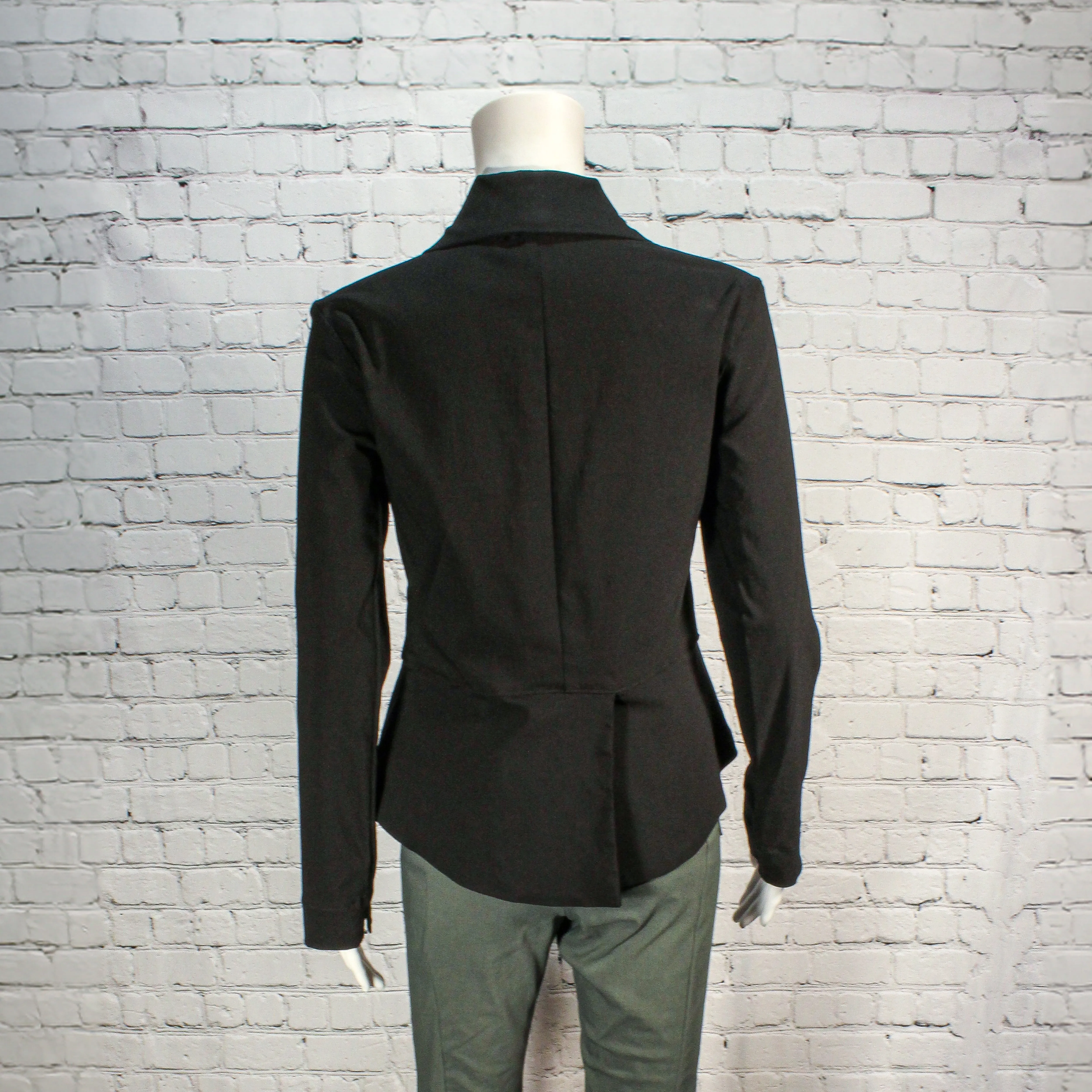 Atlantis Jacket in Black by Porto