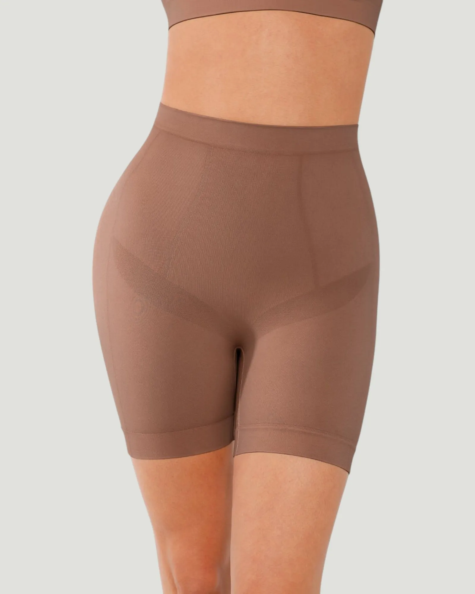 Ayla Mid-Thigh Short