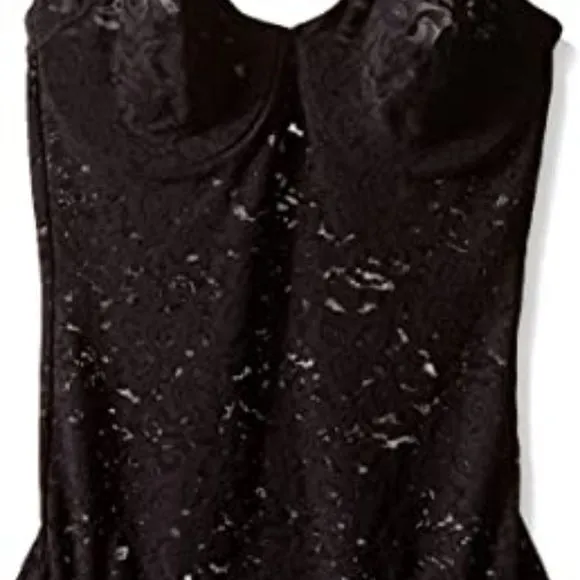 Bali Women’s Shapewear Firm Control Lace ‘N Smooth Built-in Bra Body Shaper
