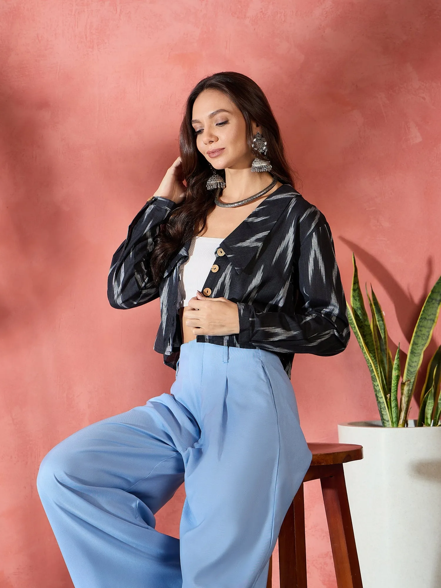 Black Ikkat Collar Short Jacket