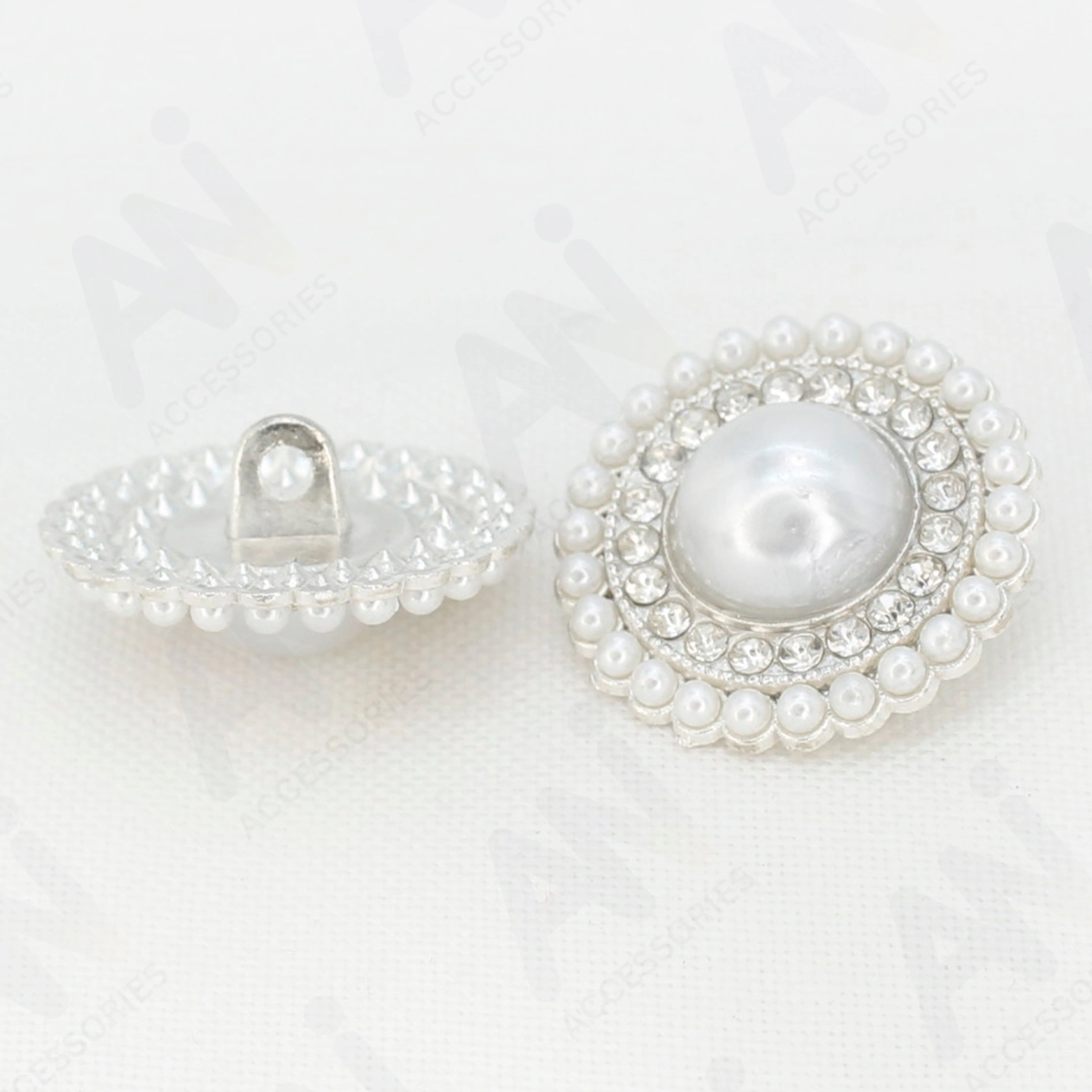 Circular Border Dome Style Pearl Buttons
