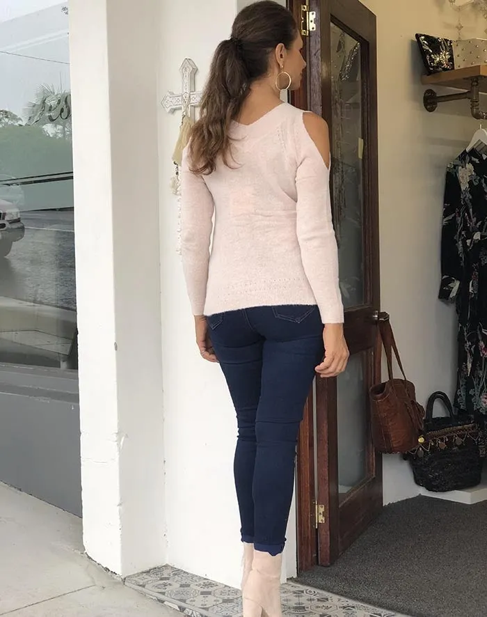 Coldshoulder Blush Knit