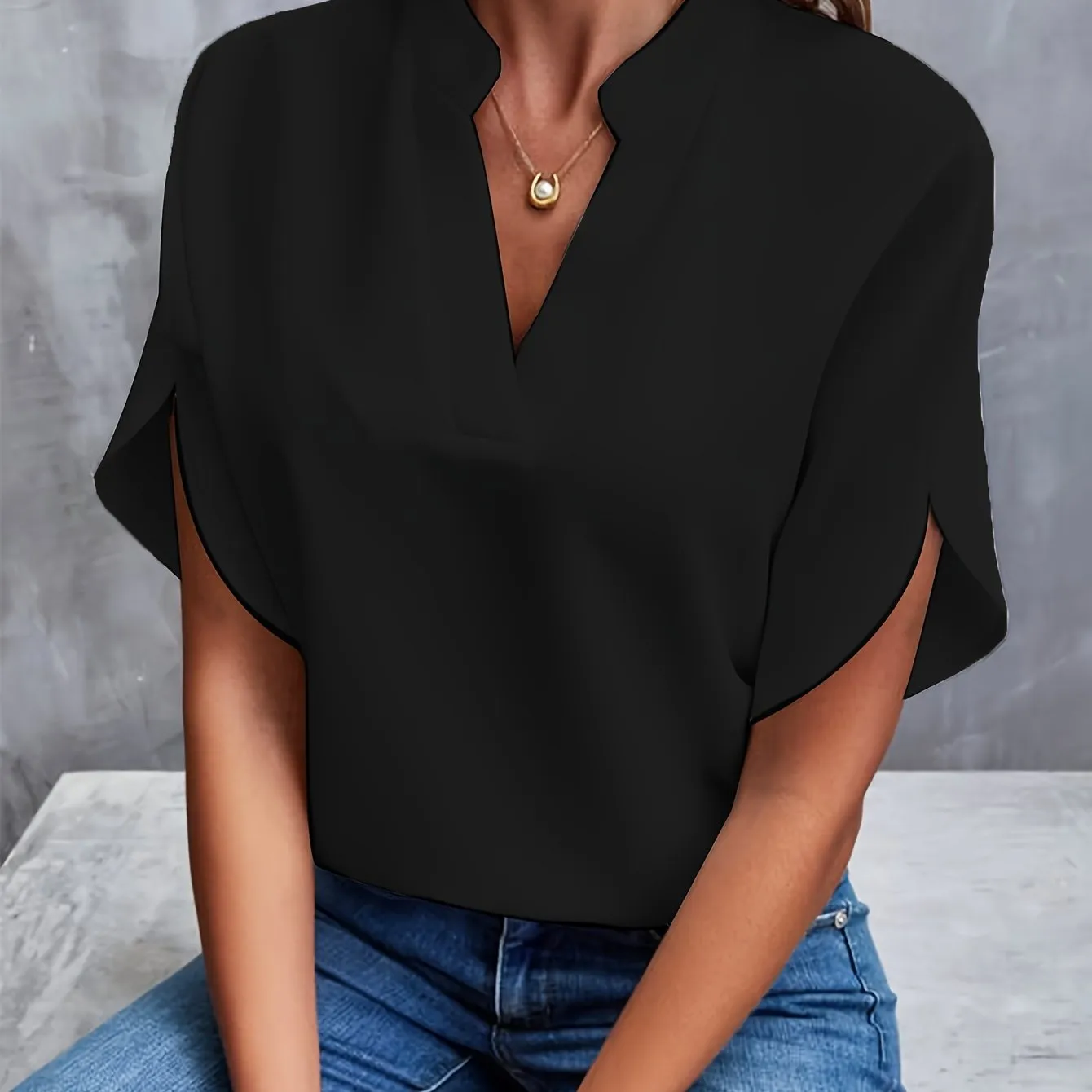 Dahlia | Relaxed V-Neck Blouse