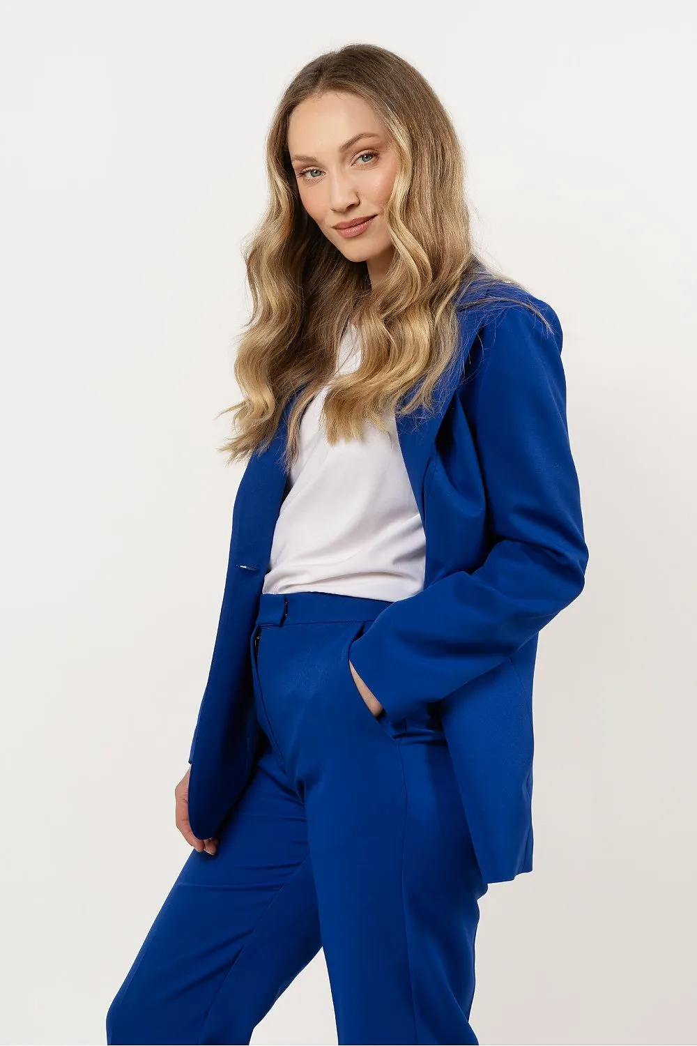 Elegant Fitted Blazer Outerwear