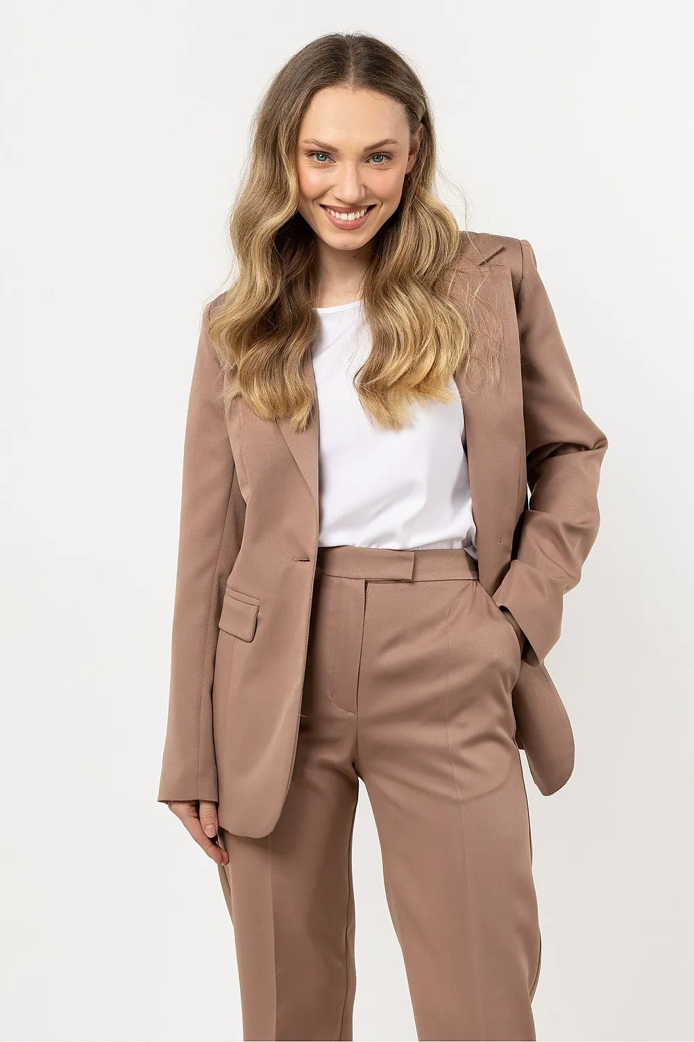 Elegant Fitted Blazer Outerwear