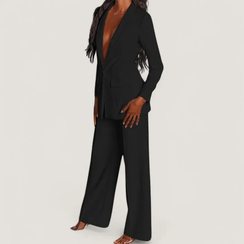 Ensemble chic pour femme avec blazer raffiné et pantalon fluide pour un regarder sophistiqué