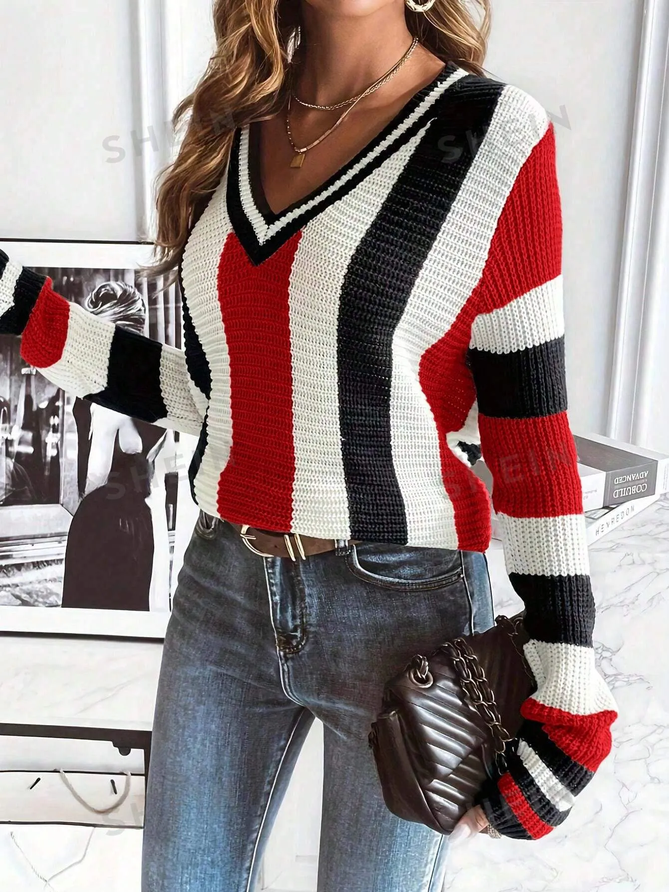 Essnce Ladies Colorblocked Striped Print Long Sleeve Sweater