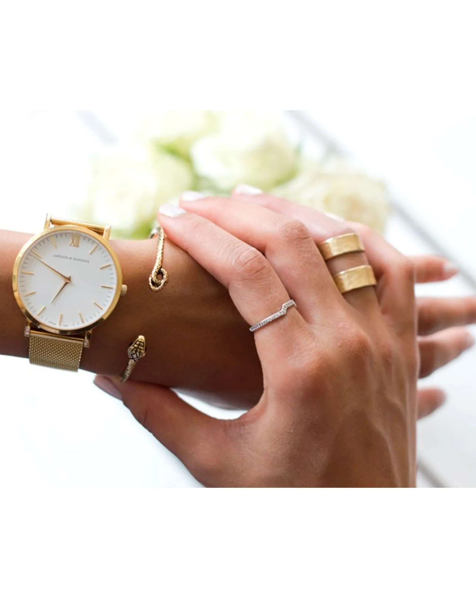 Jenny Bird Kundali Queen Bangle in Gold