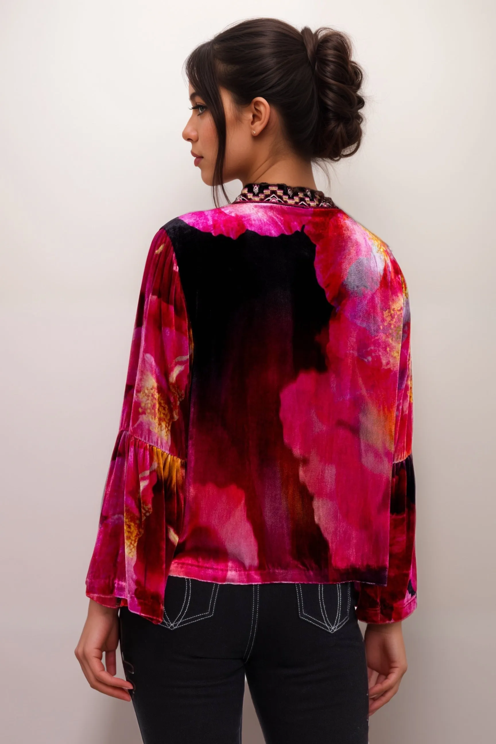 Johnny Was JWLA Ruffle Sleeve Open Front Velvet Bolero J41824-9