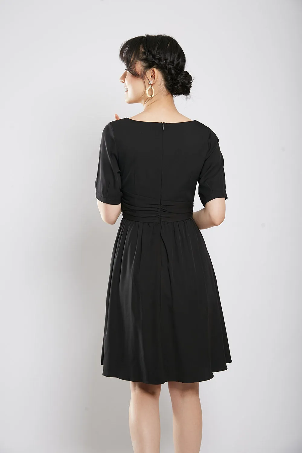 Kaleni Midi Dress in Black