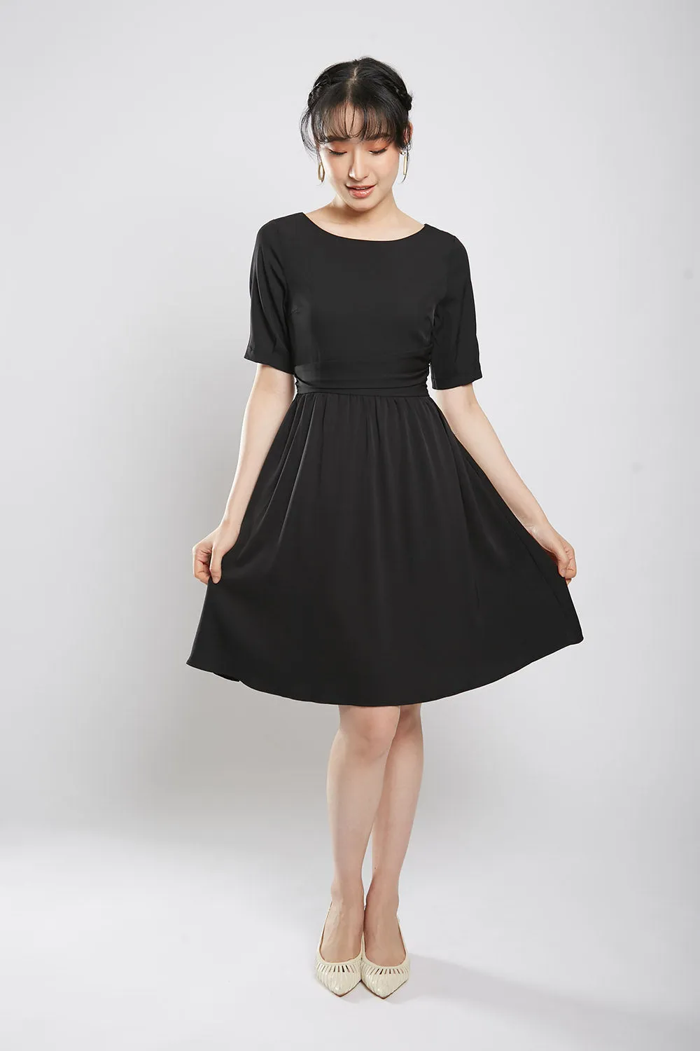 Kaleni Midi Dress in Black