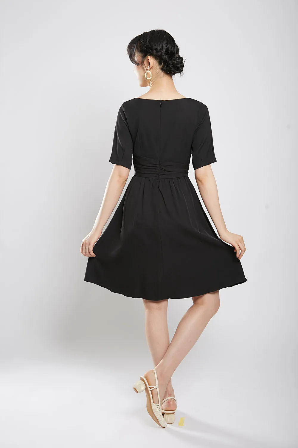 Kaleni Midi Dress in Black