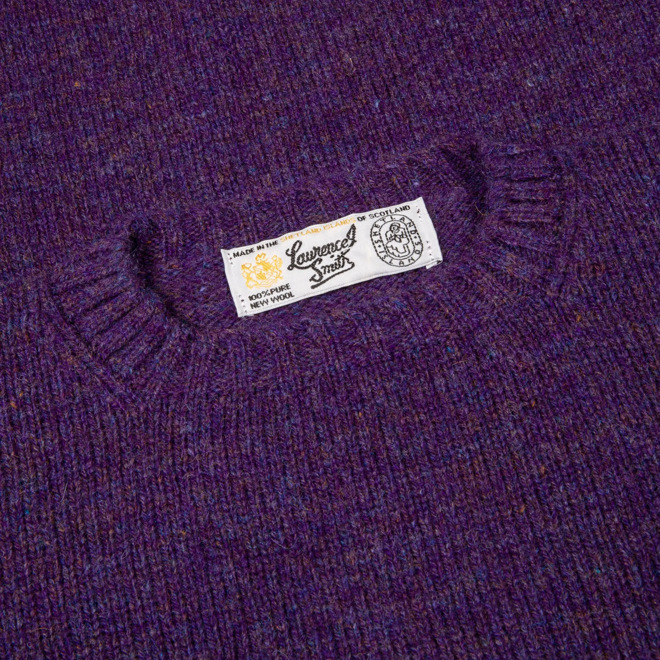 Laurence J. Smith Super Soft Seamless Crew Neck Pullover Royal Violet