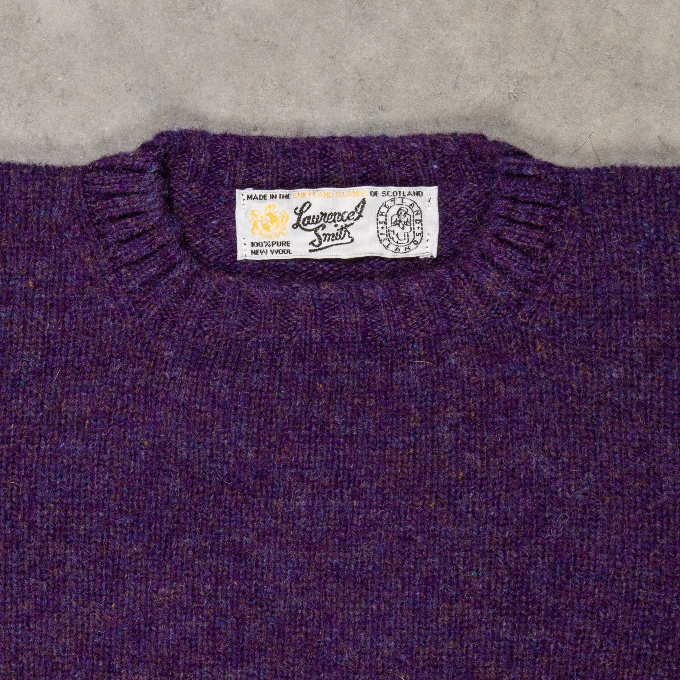 Laurence J. Smith Super Soft Seamless Crew Neck Pullover Royal Violet