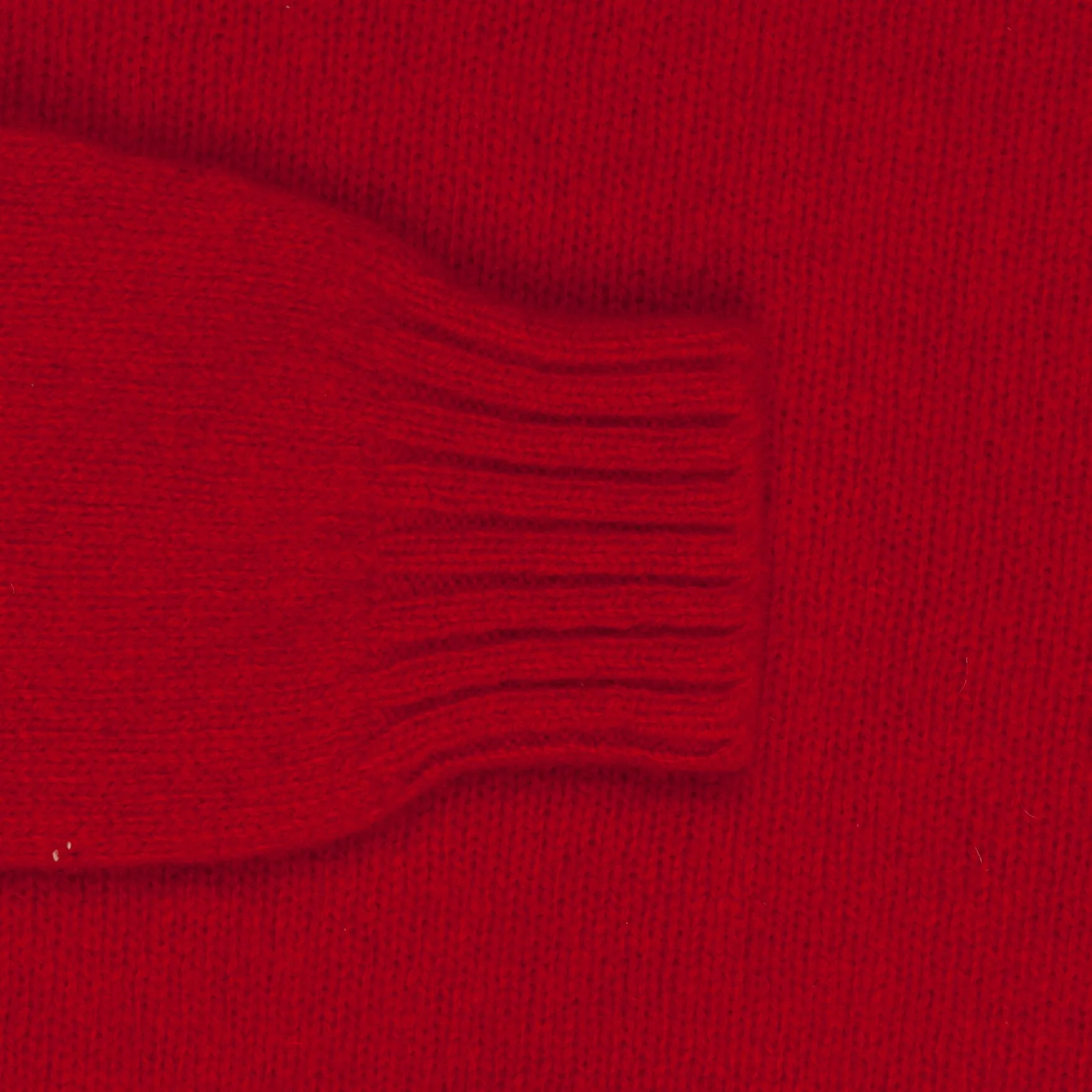 Laurence J. Smith  Super soft Seamless Crew Neck Pullover Tudor