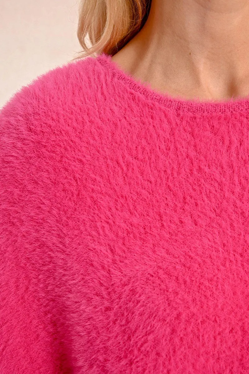 LOOSE, SOFT KNIT SWEATER