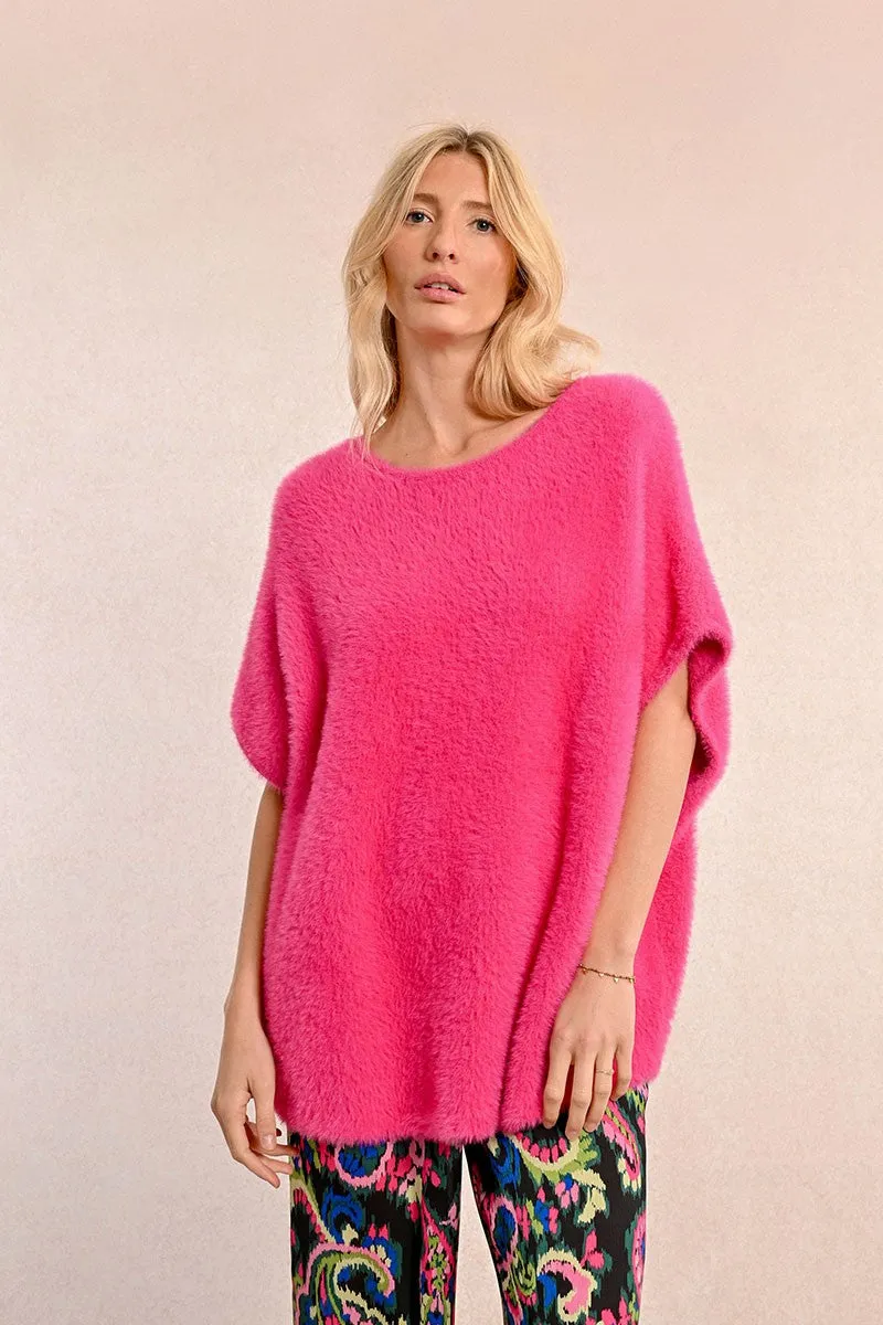 LOOSE, SOFT KNIT SWEATER
