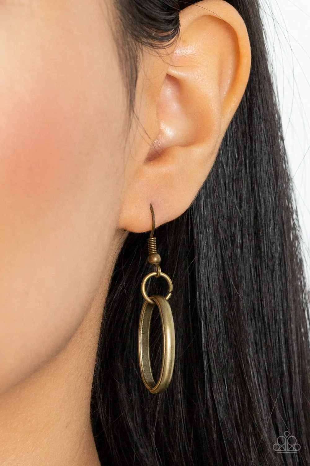Motley In Motion - Paparazzi Accessories