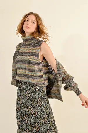 MULTICOLOR SLEEVELESS TURTLENECK SWEATER