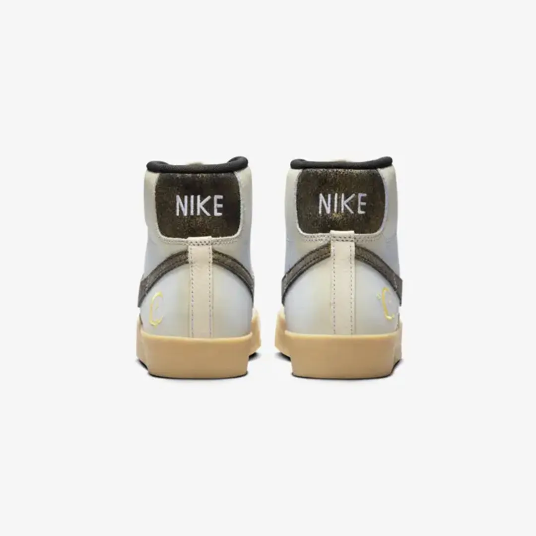Nike | BLAZER MID '77 PREMIUM { LT OREWOOD BRN/GUM YELLOW-TOPAZ GOLD