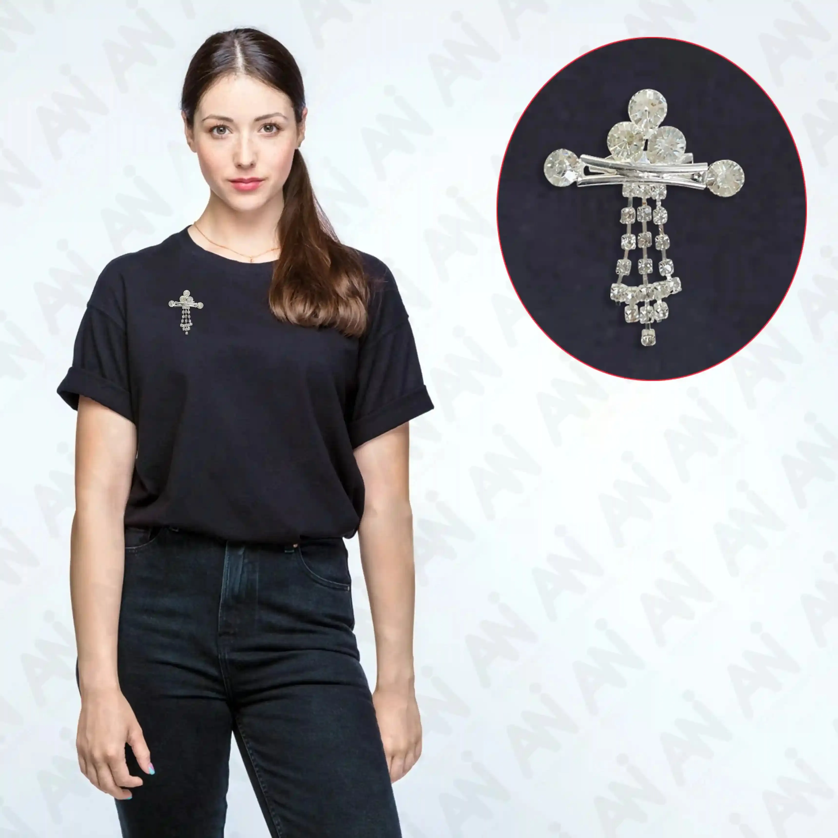 Regal Rhinestone & Crystal Brooch for Trendy Fashion