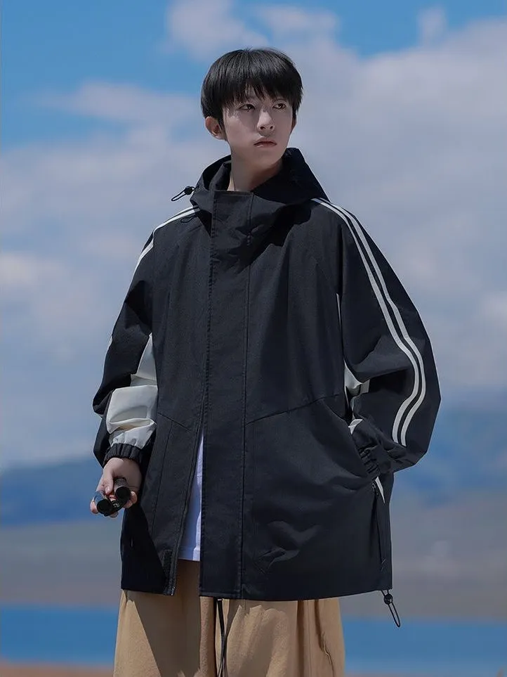 Relaxed-Fit Patchwork Rain Coat for Outdoor Adventures