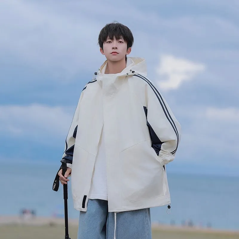 Relaxed-Fit Patchwork Rain Coat for Outdoor Adventures