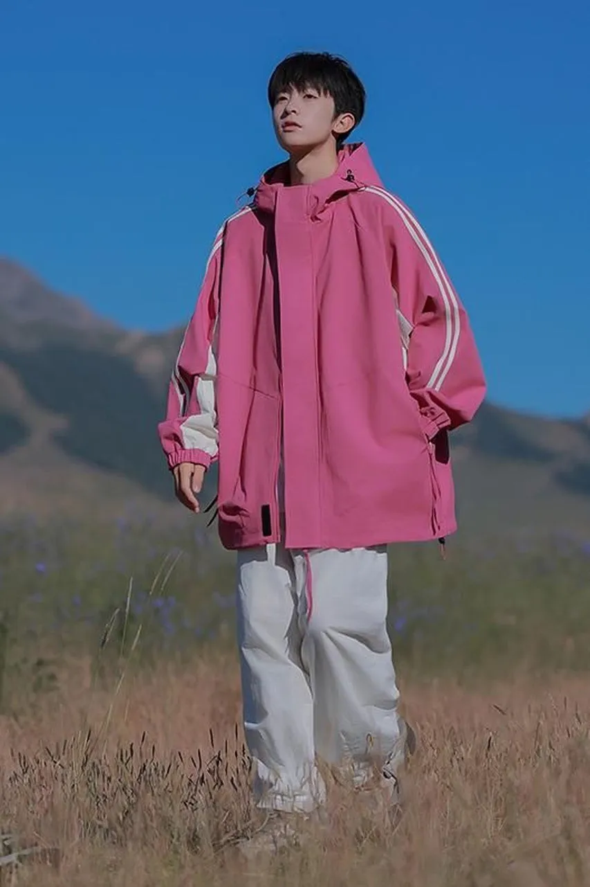 Relaxed-Fit Patchwork Rain Coat for Outdoor Adventures