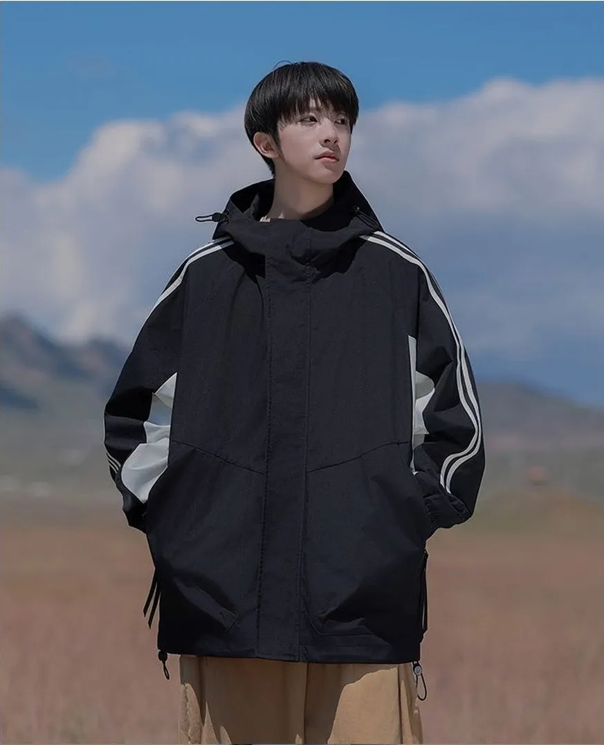 Relaxed-Fit Patchwork Rain Coat for Outdoor Adventures