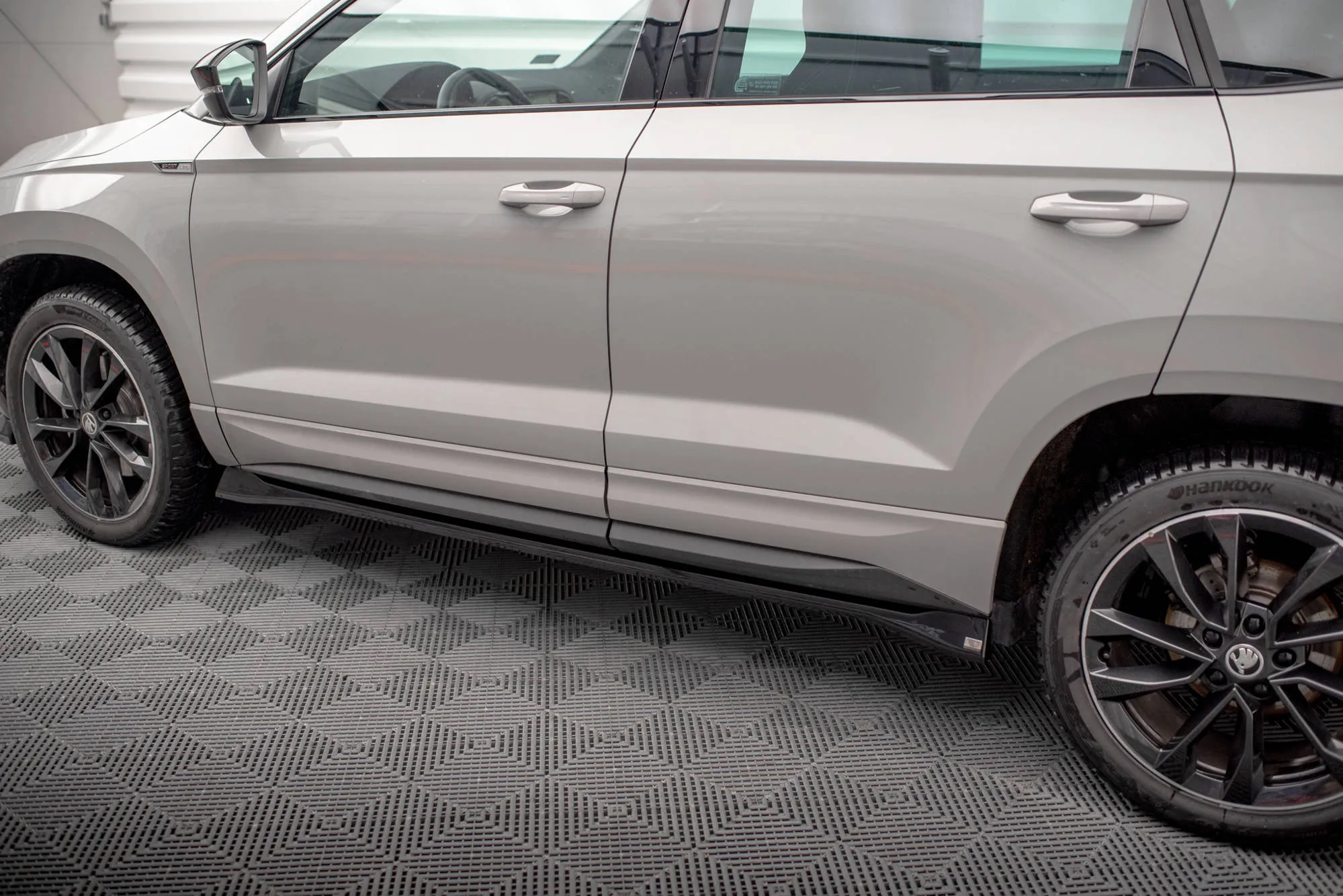 Side Skirts Diffusers Skoda Karoq Sportline Mk1 Facelift