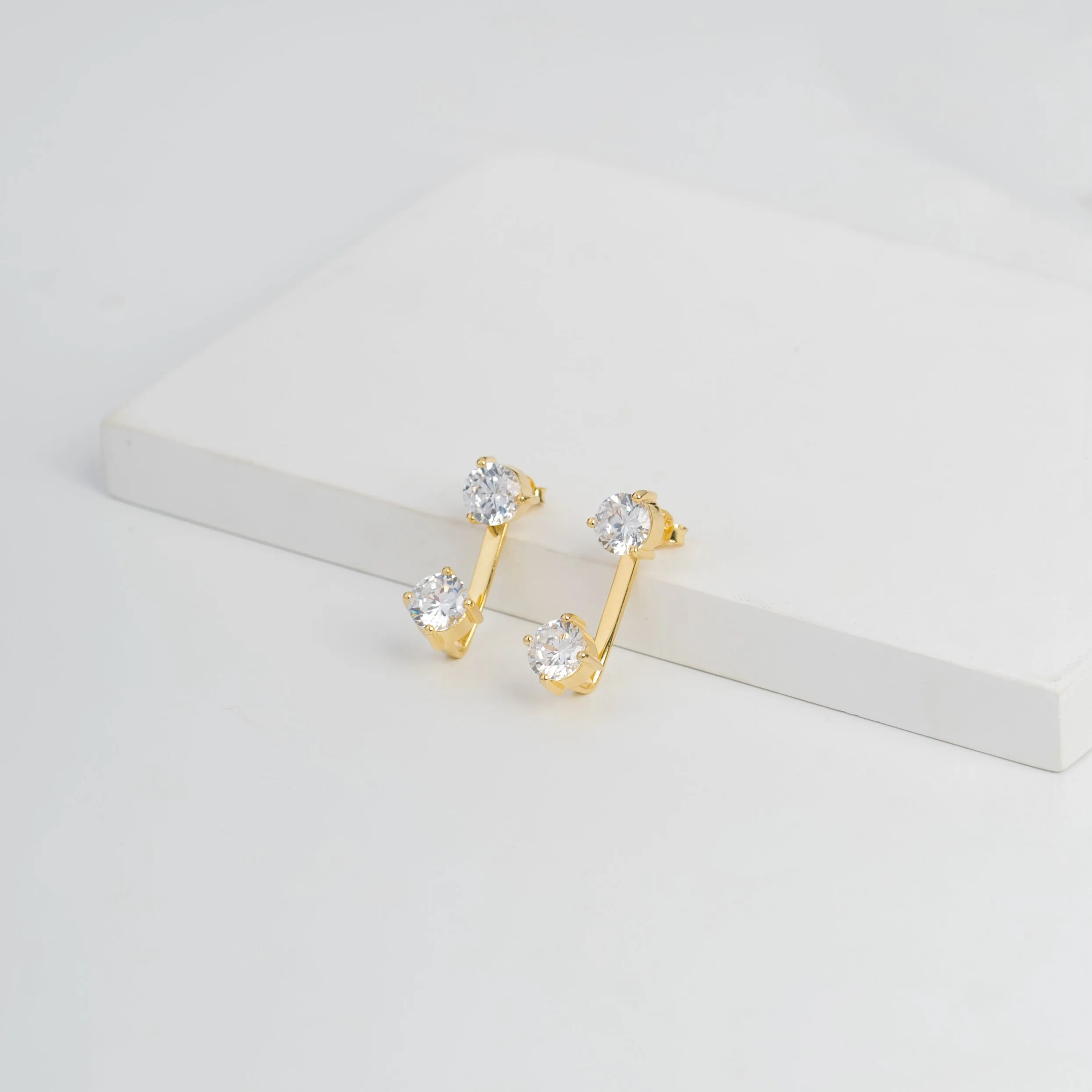 SOLITAIRE  STATEMENT EAR JACKETS