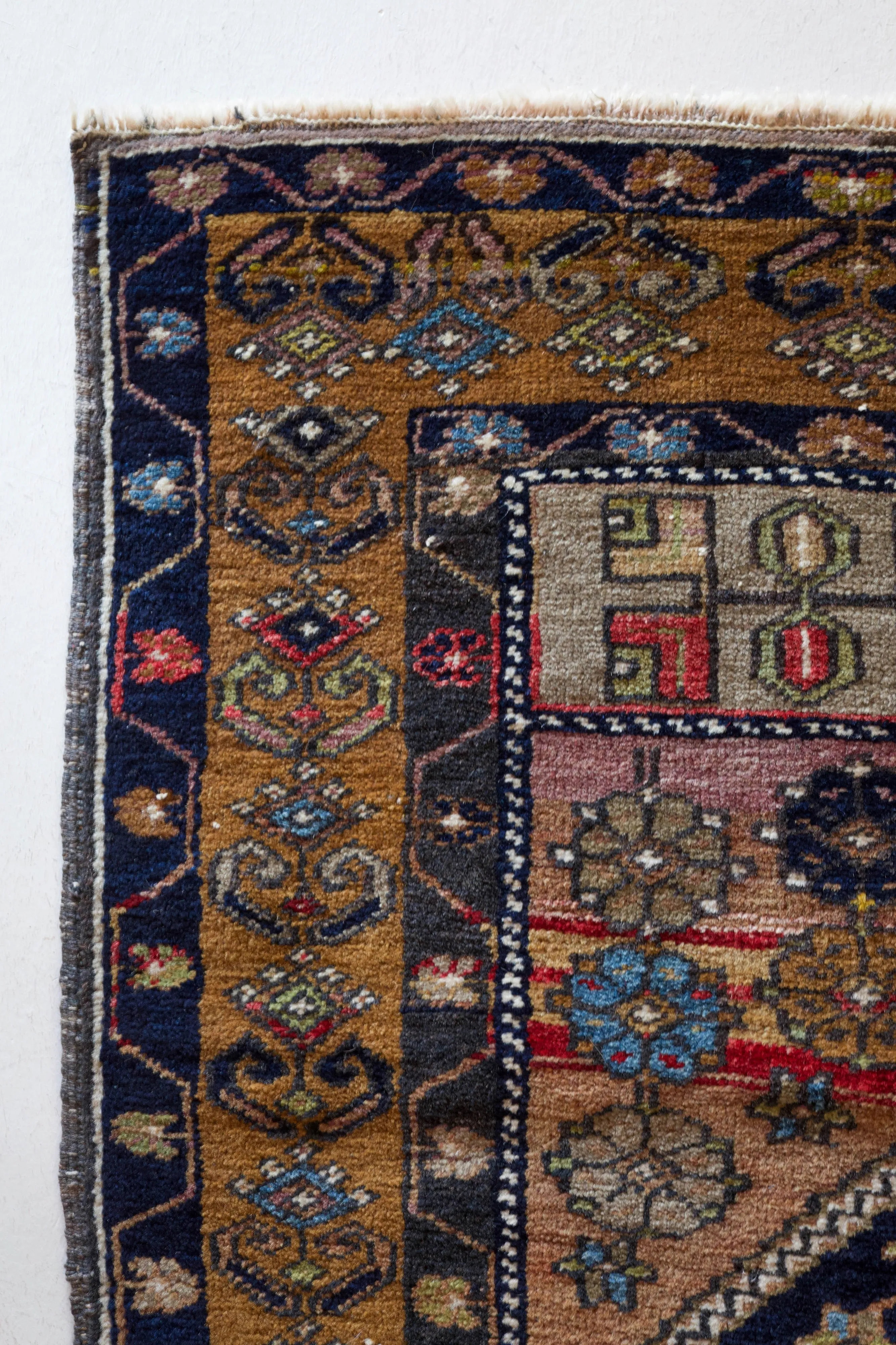 Vintage Kayseri Yahyali Rug 3'4"x5'6"