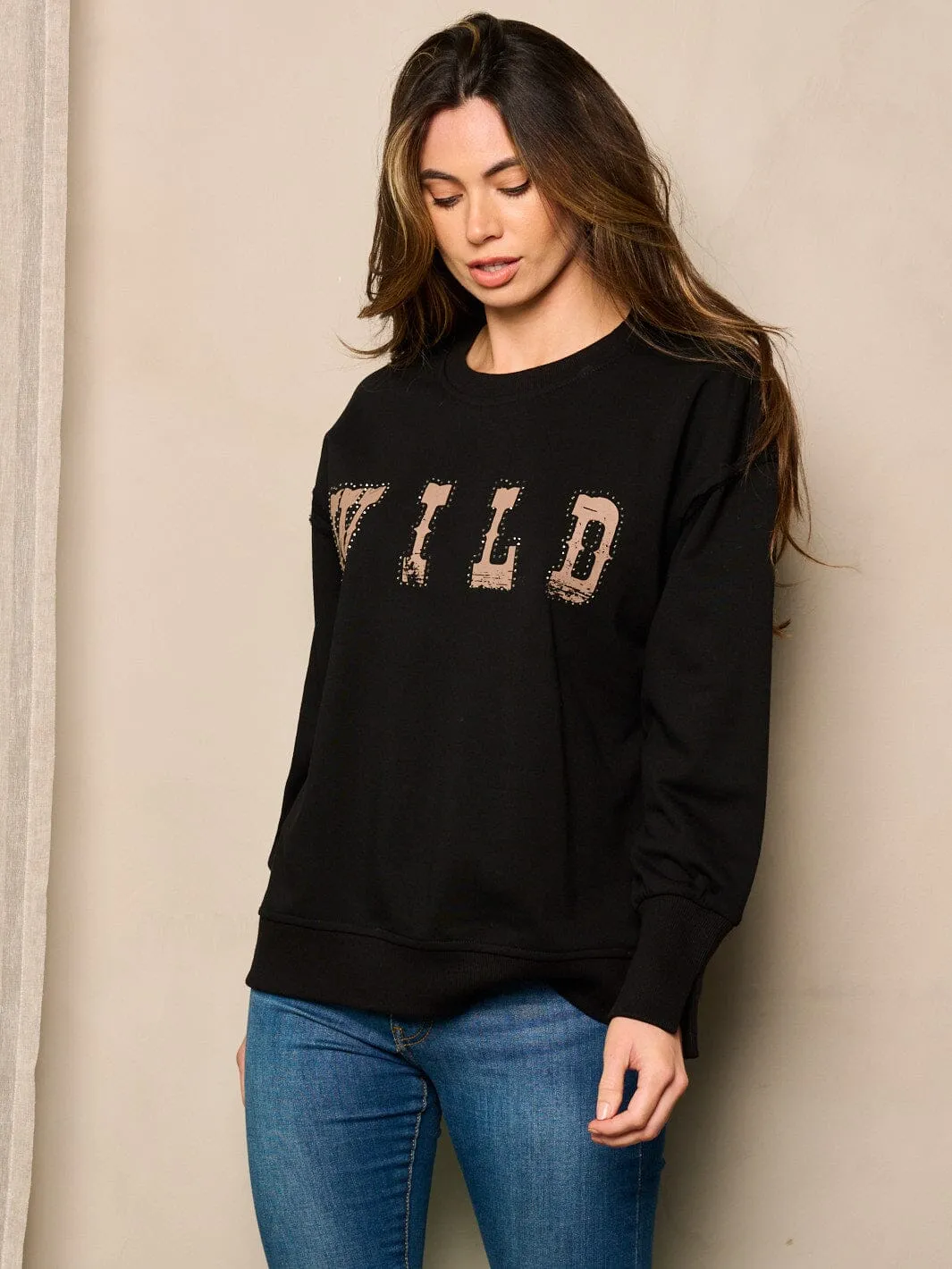 WOMEN'S LONG SLEEVE GRAPHIC PULLOVER SWEATER