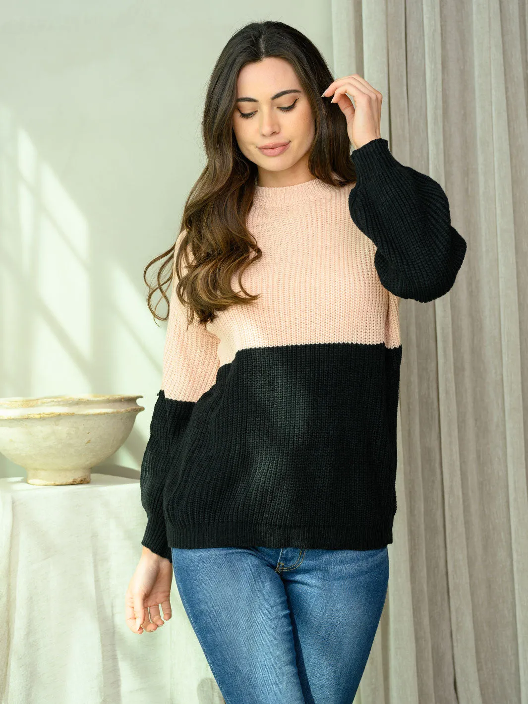 WOMEN'S LONG SLEEVE MOCK NECK COLORBLOCK SWEATER